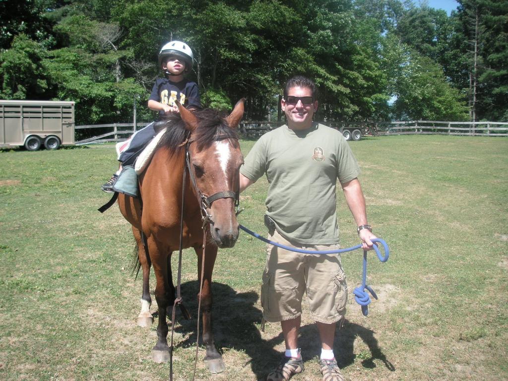 Cullowhee Arrowmont Stables & Cabins מראה חיצוני תמונה